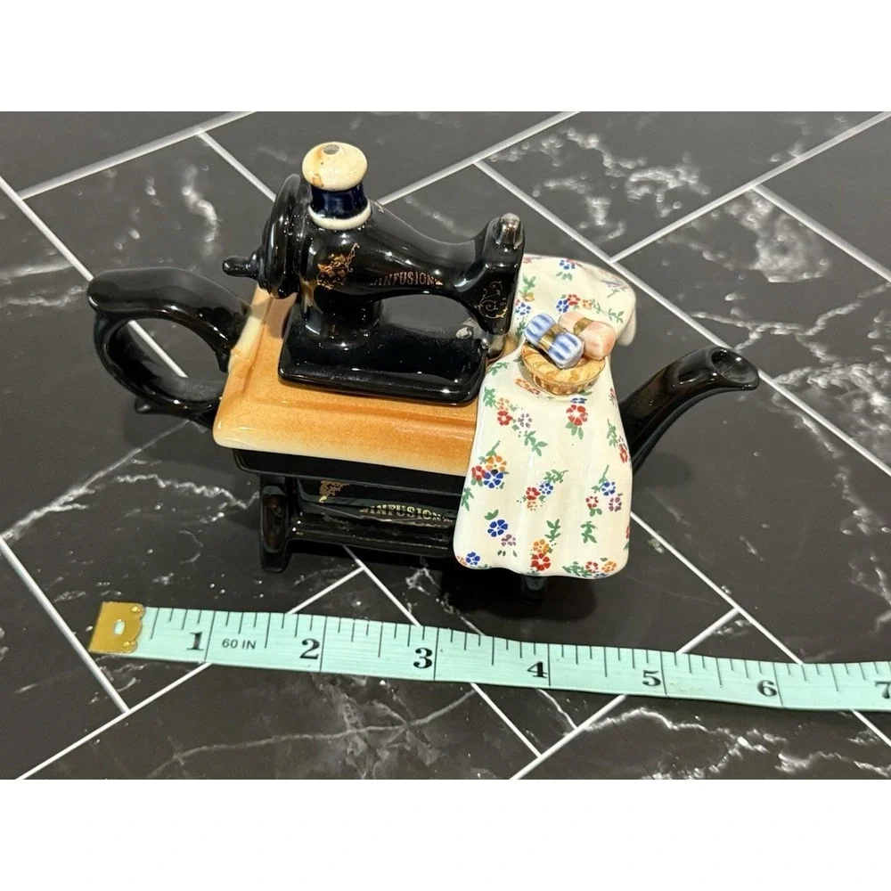 Vintage Cardew Design Mini 